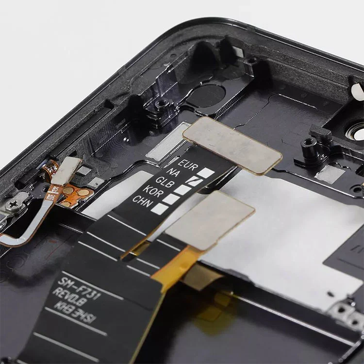 „Flip 5 LCD“ ekranai
