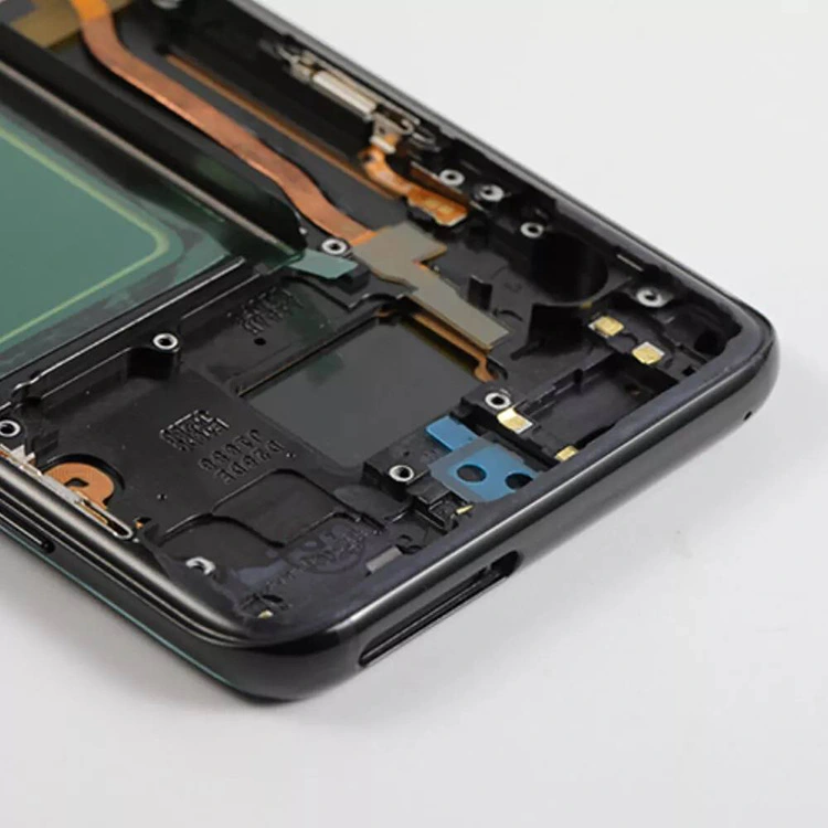 S8 LCD ekranai