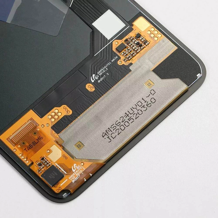 „Pixel 4A 5G LCD“ ekranai
