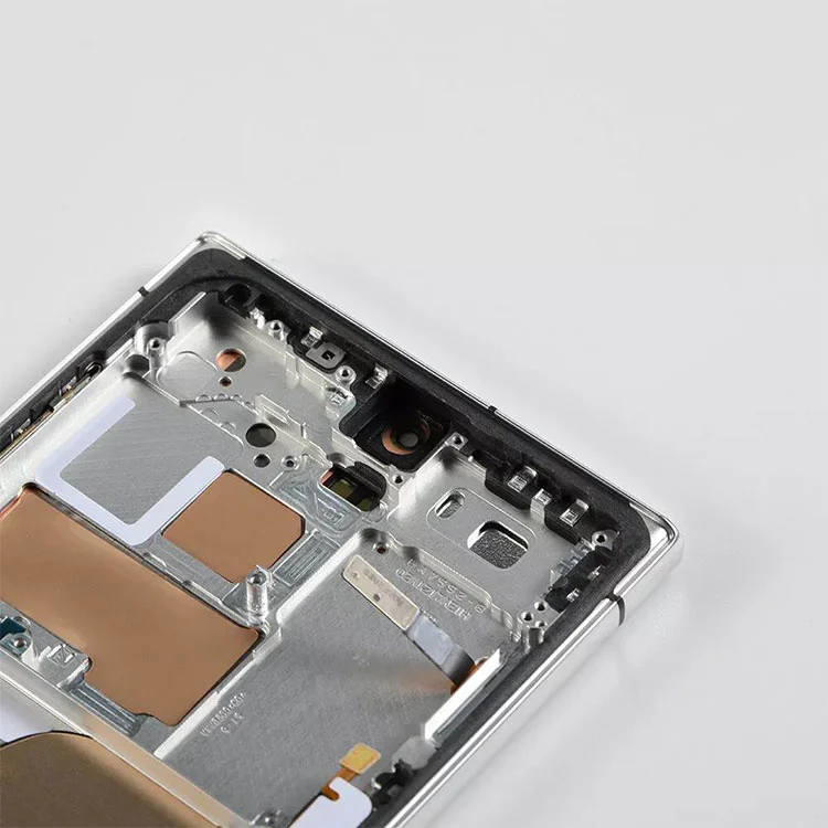„S23 Ultra LCD“ ekranai
